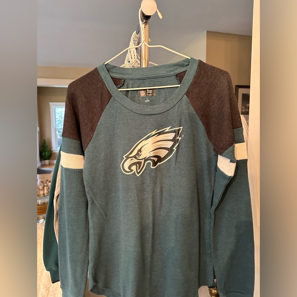 Eagles long sleeve shirt